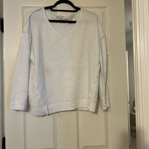 XS/S white sweater